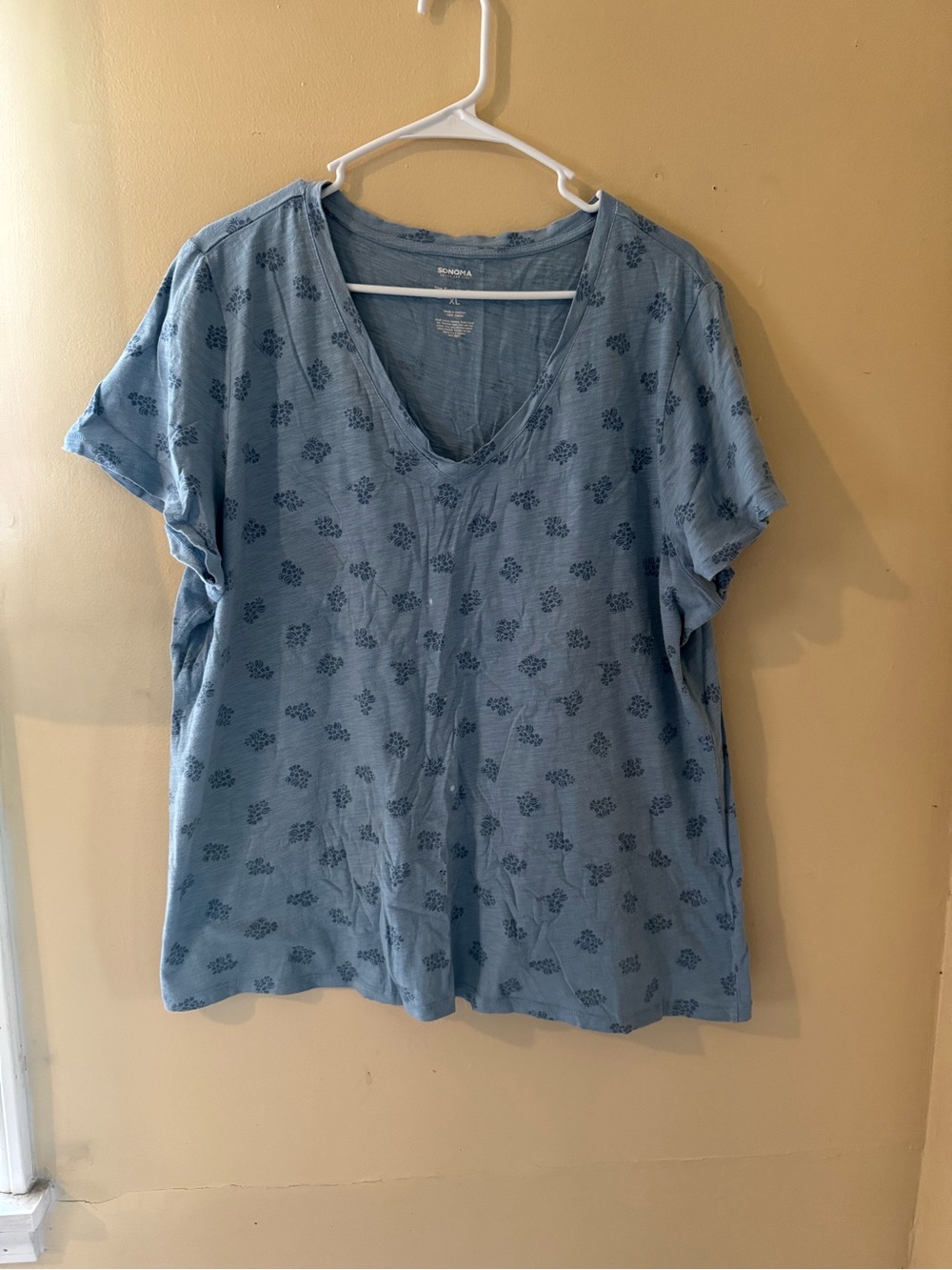 🎄5 for $20 Sonoma Women’s Blue Floral V-Neck T-Shirt Size XL